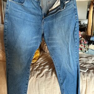 Good American Light Blue Denim Jeans